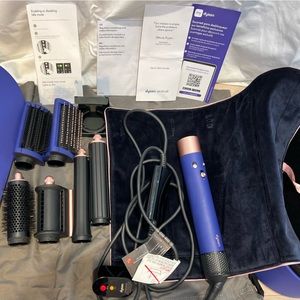 Dyson air styler complete. New version